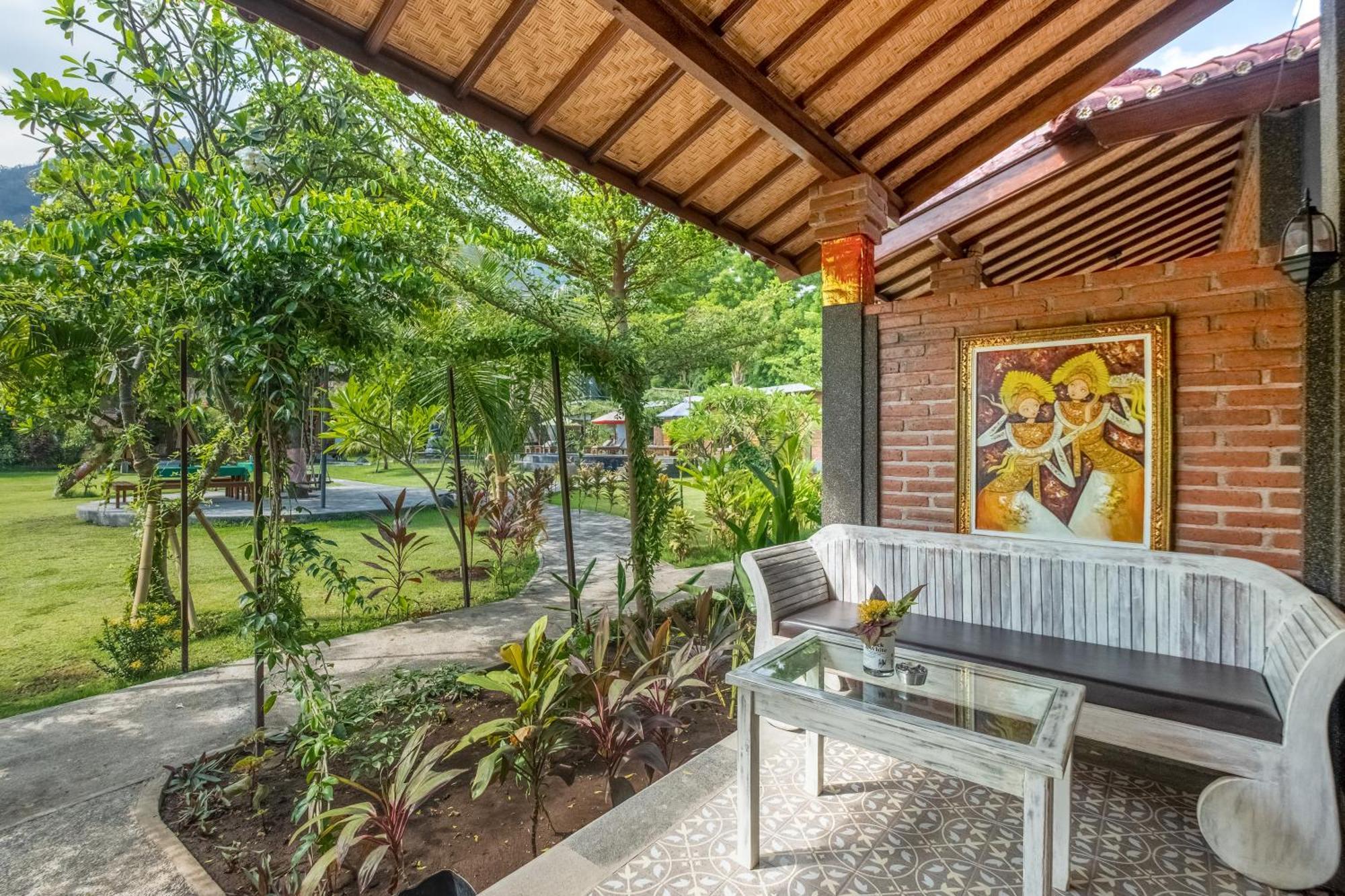 Hotel Taman Bidadari Eco Wellness Pemuteran Exterior foto