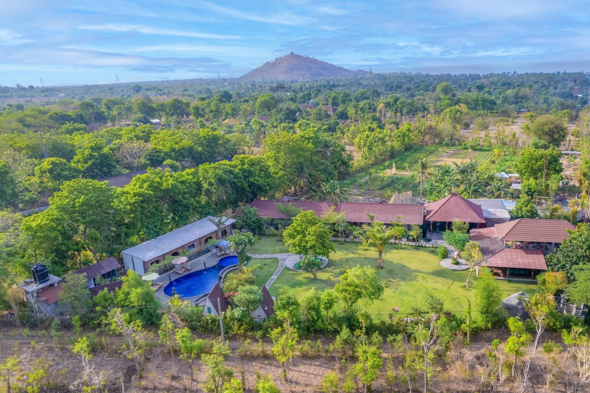 Hotel Taman Bidadari Eco Wellness Pemuteran Exterior foto